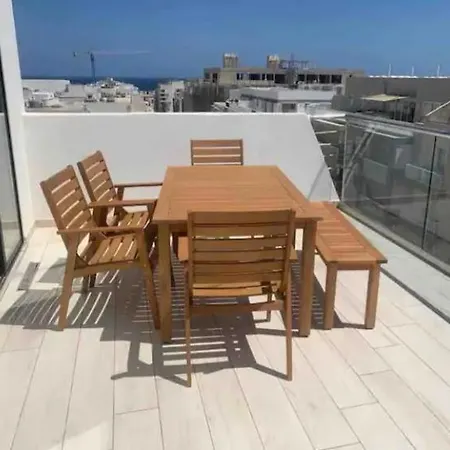 Duplex Penthouse Qawra Malta *